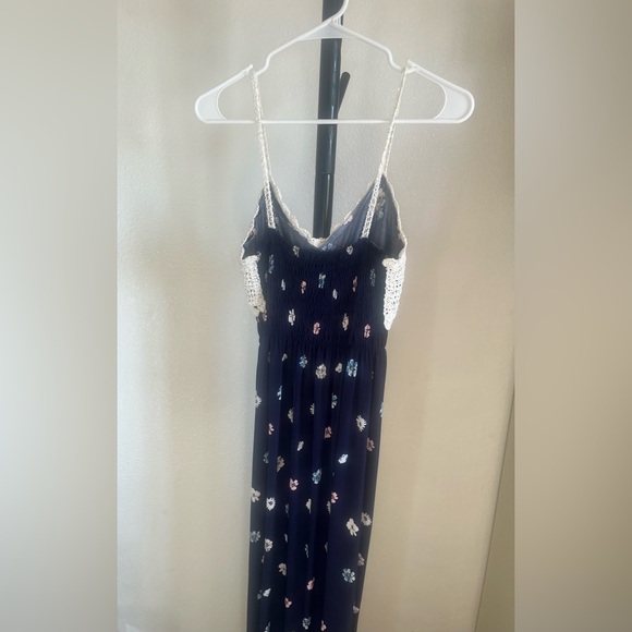 Floral Maxi Dress with Crochet Top Med- LG- XL - Picture 5 of 5